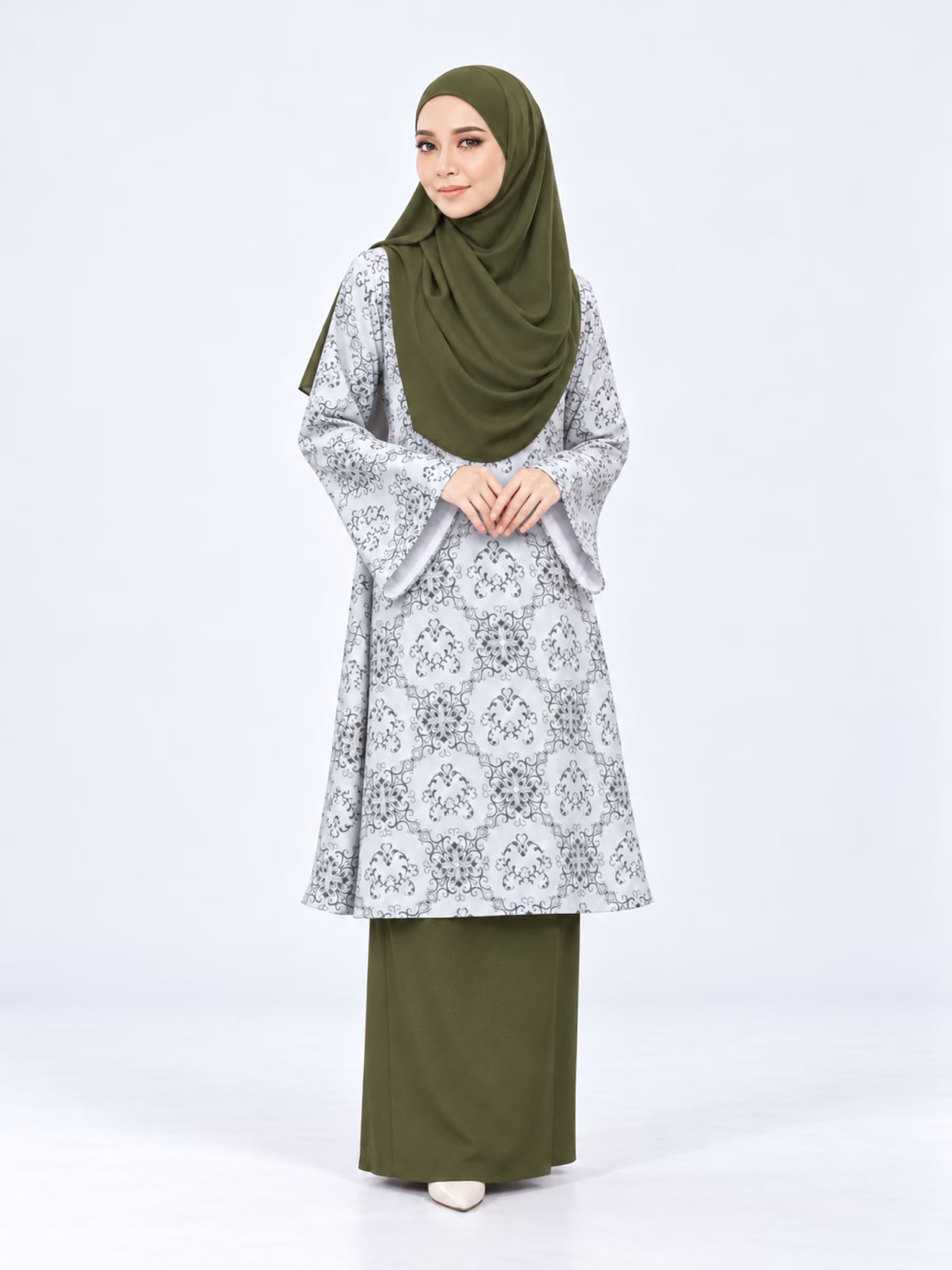Kurung Riau in Olive