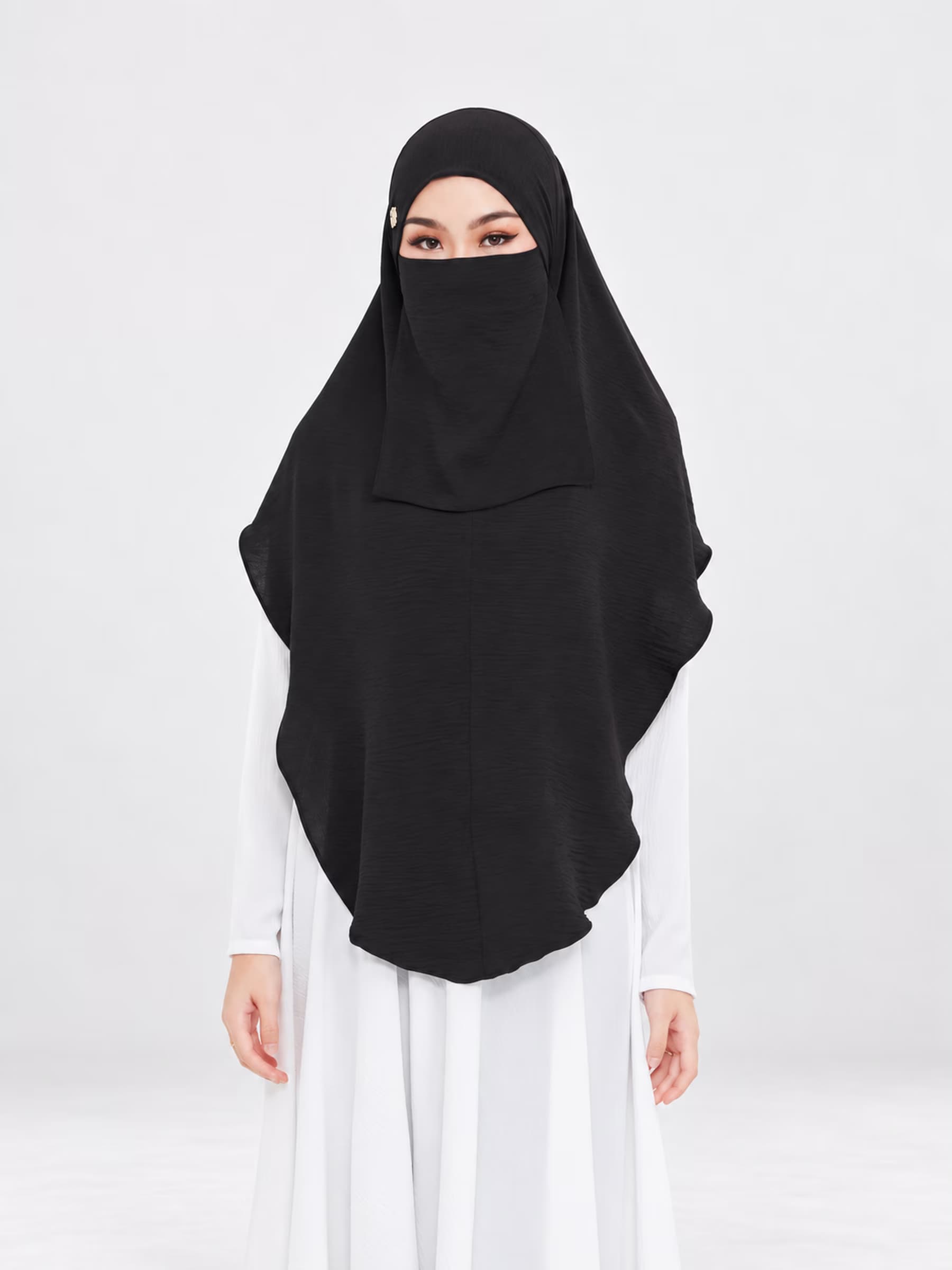 Khimar Zinnirah™ in Black — Studio view