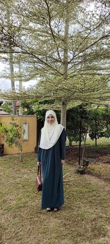 Masliza Z., wearing Chanella™