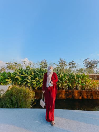 Fatini M., wearing Chanella™