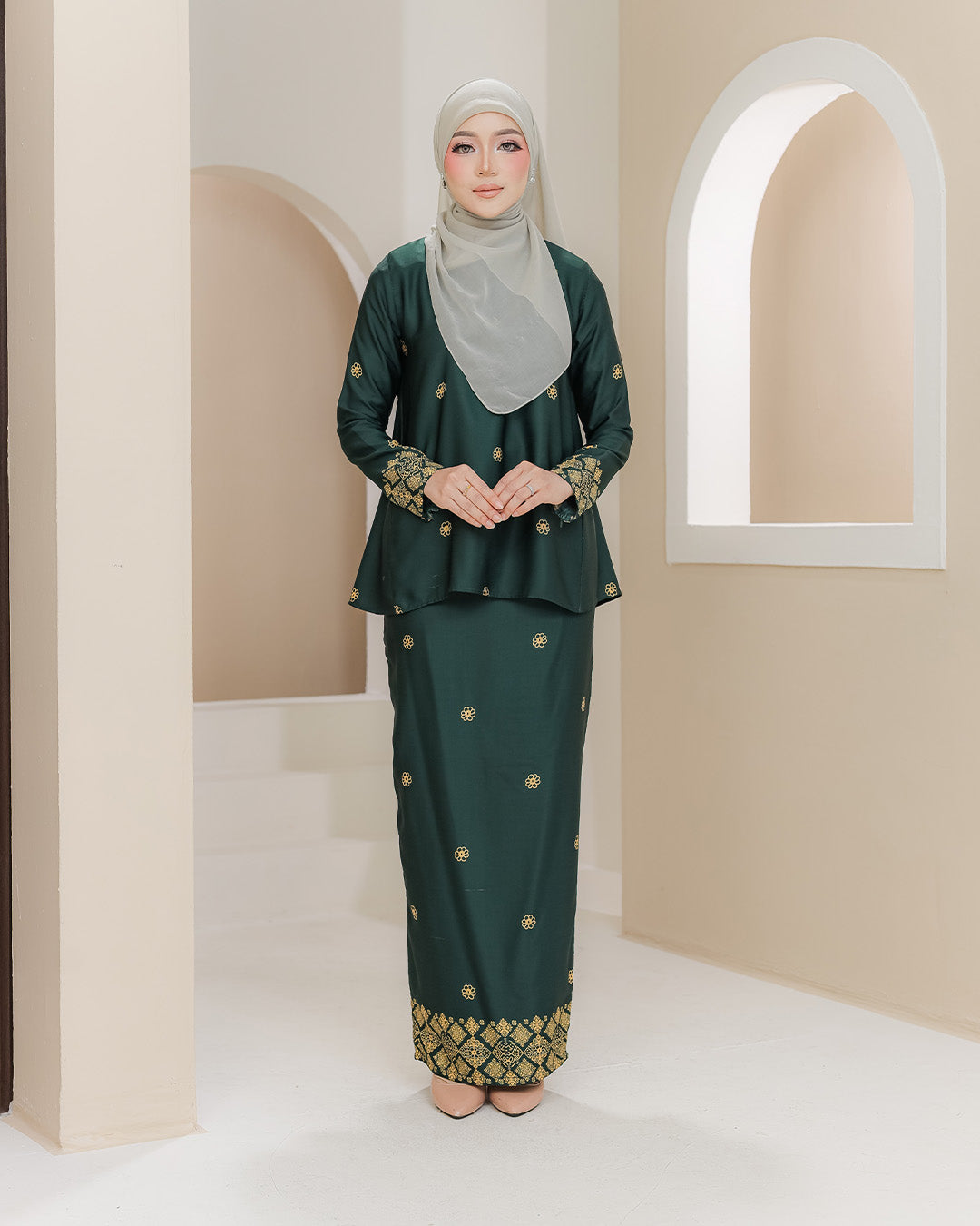 Kurung Nilam Sari