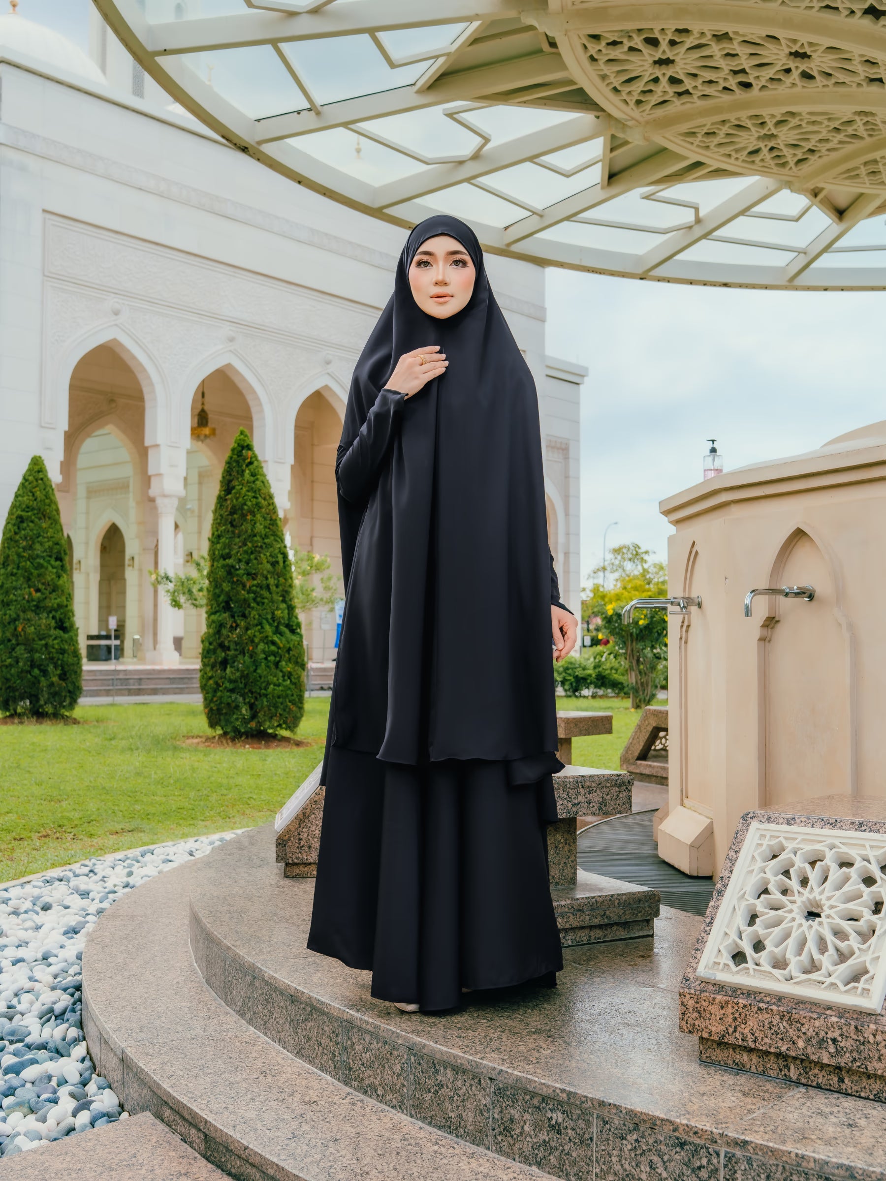 Medina™ Umrah Dress