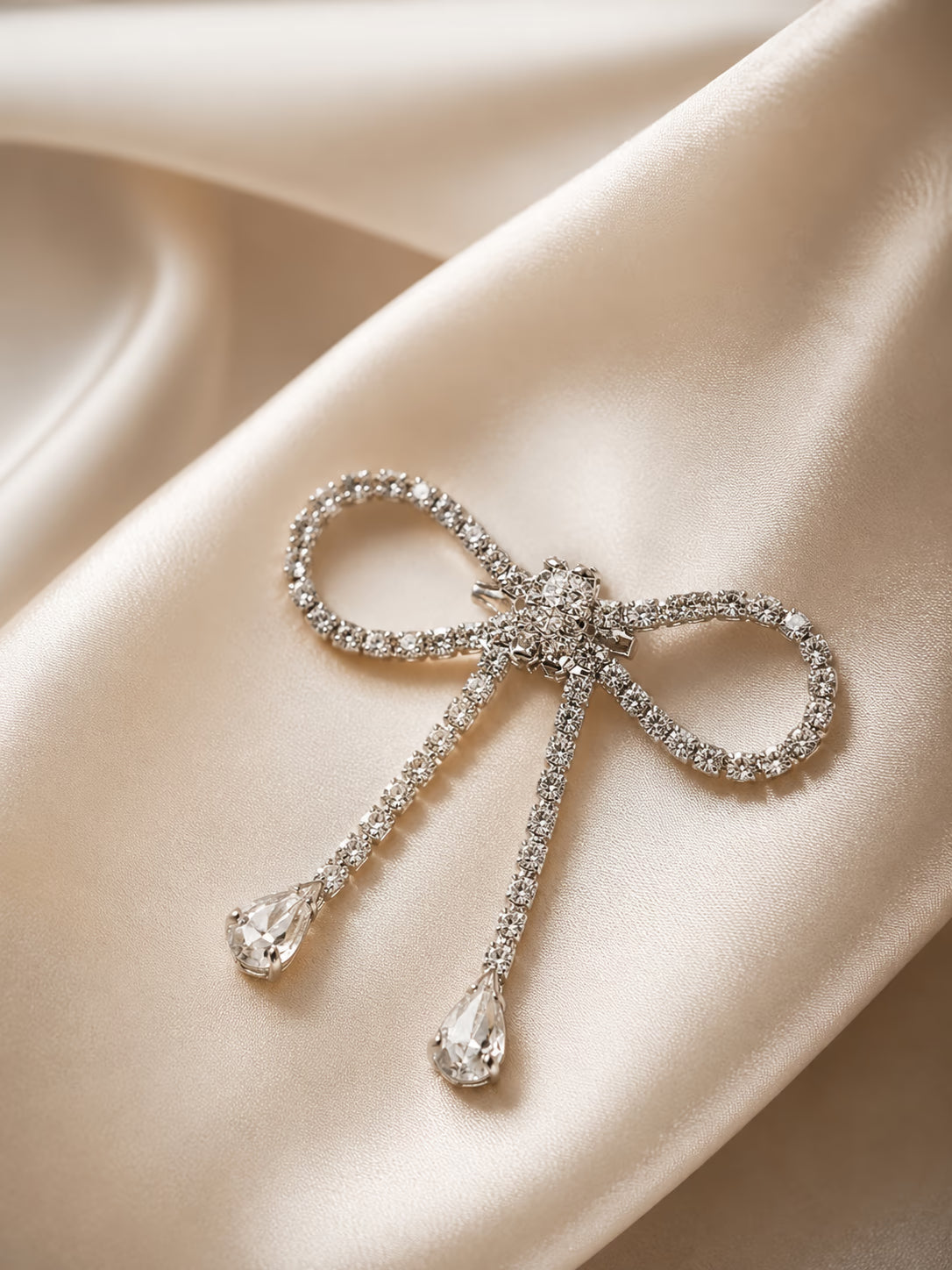 TheRibbon™ Premium Brooch